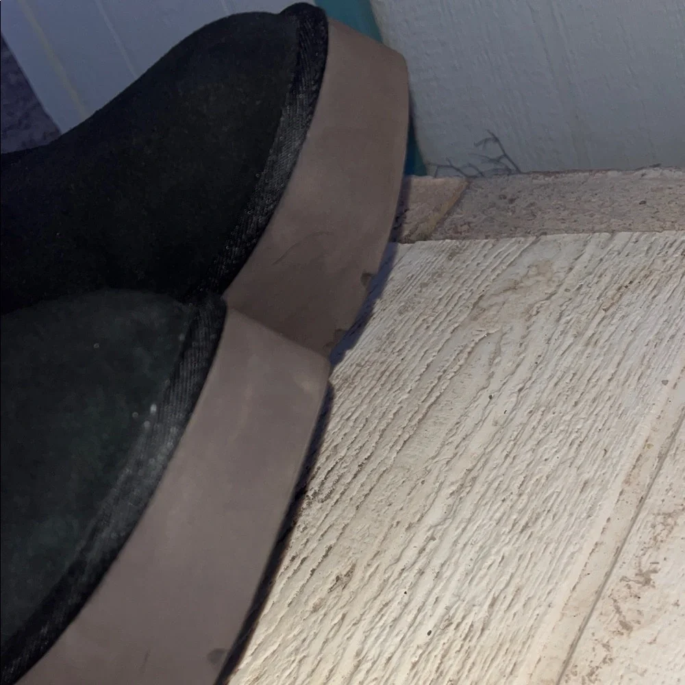 UGG Classic Ultra Mini New Heights Black 9